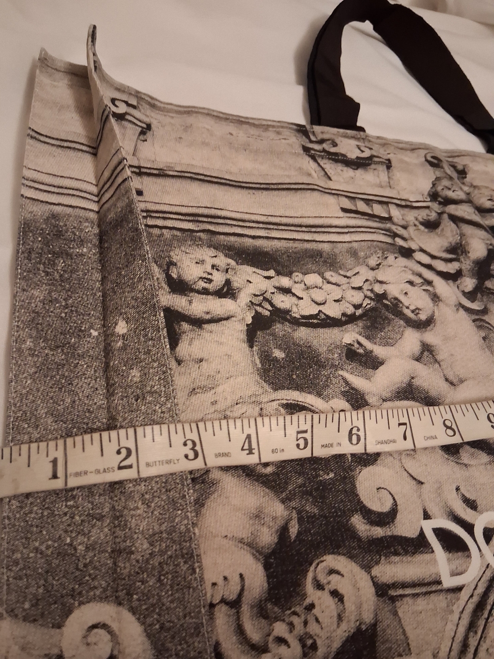 Rear DOLCE & GABBANA Oversized Tote Bag - Grey and Black Baroque Print - NWOT - Picture 6 of 8